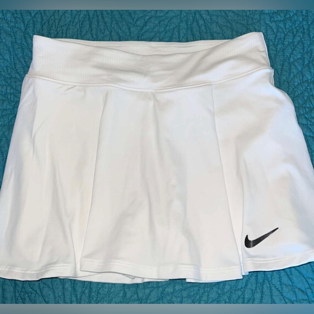 Women’s Nike Tennis Skirt